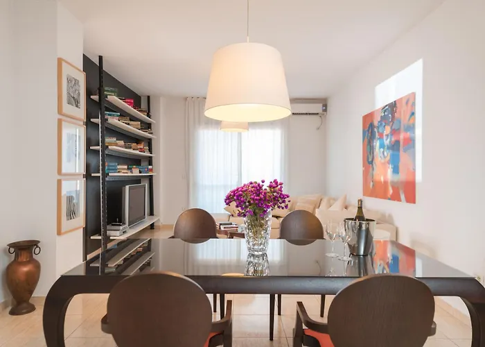 Downtown Apartment Tirana